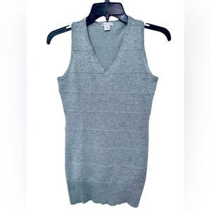 Xhilaration Womens S Gray Wide Rib V Neck Sleeveless Racerback Preppy Sweater